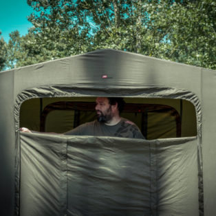 Палатка JRC Defender Social Shelter