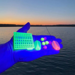 Фонарь налобный Flacarp Headlamp HL3UV 530 lm